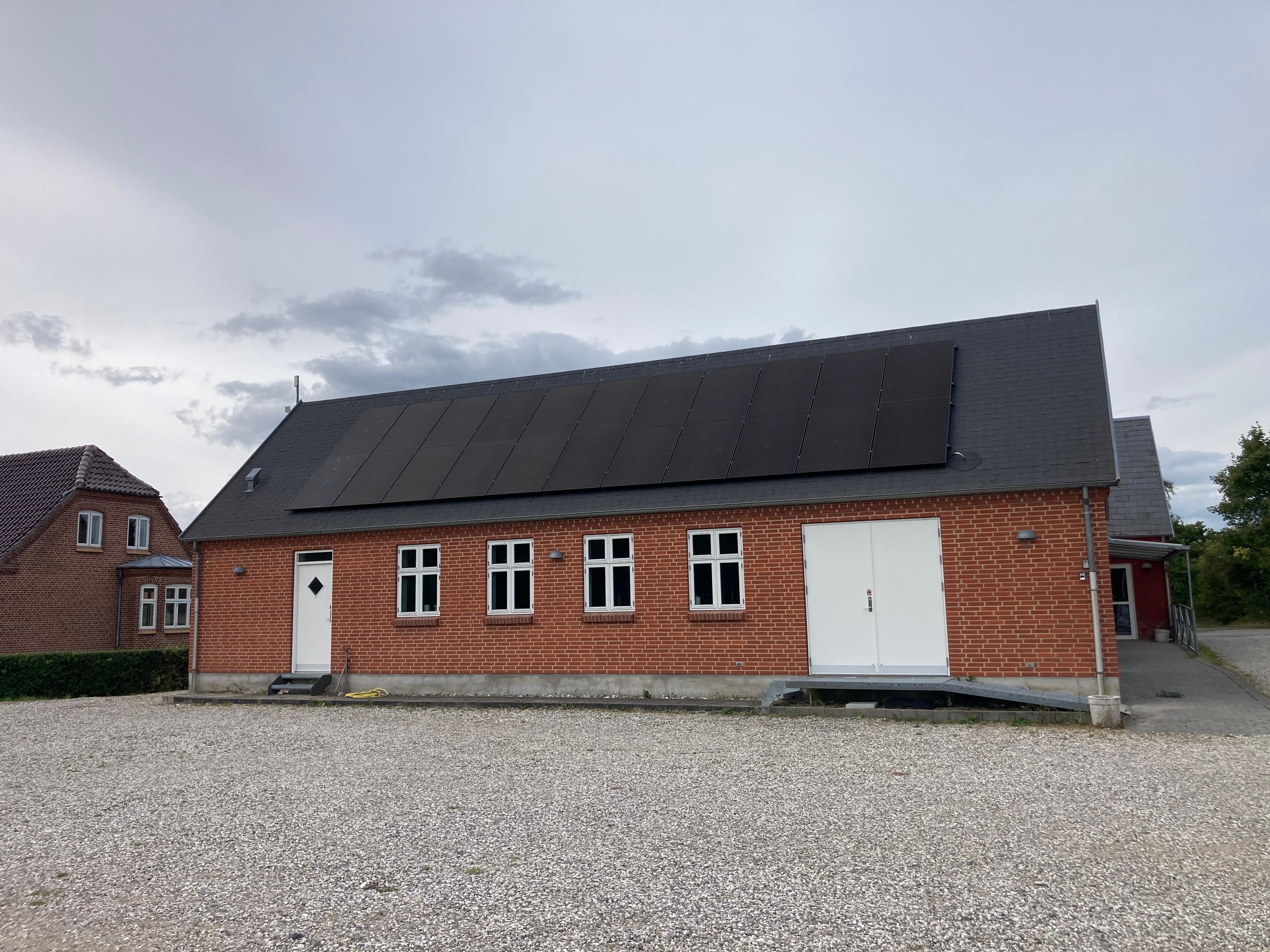 Solceller på forsamlingshuset